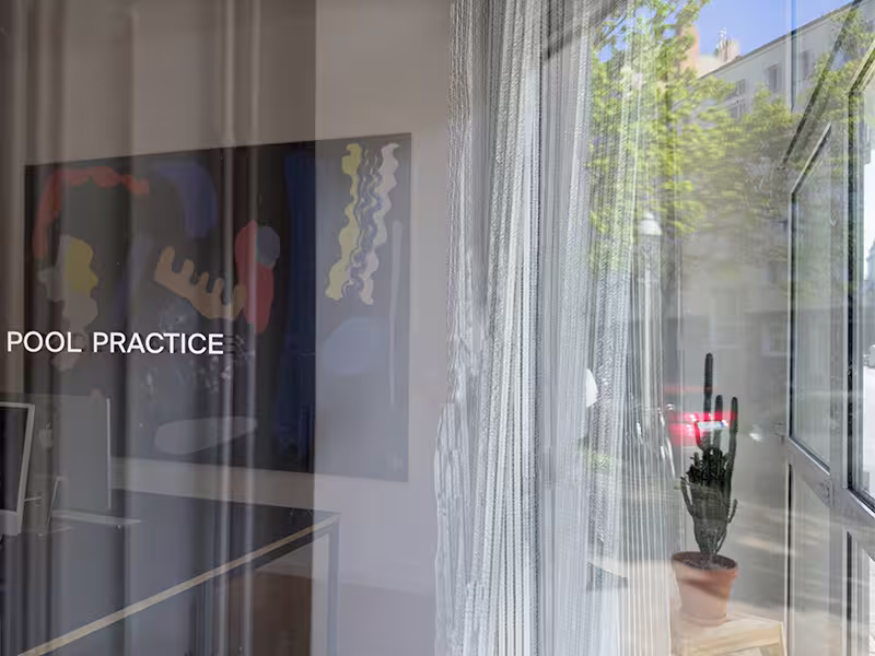 pool-practice-graphic-design-studio-berlin-wilmsstrasse-kreuzberg-office-geschaftsraume.jpg